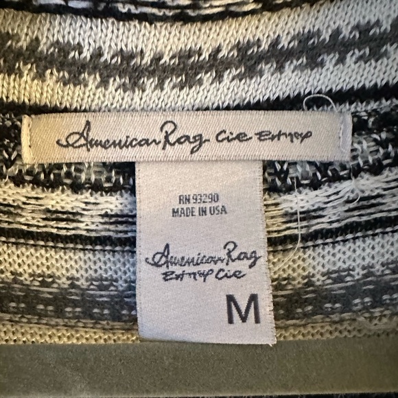 American Rag Cardigan - Picture 2 of 4